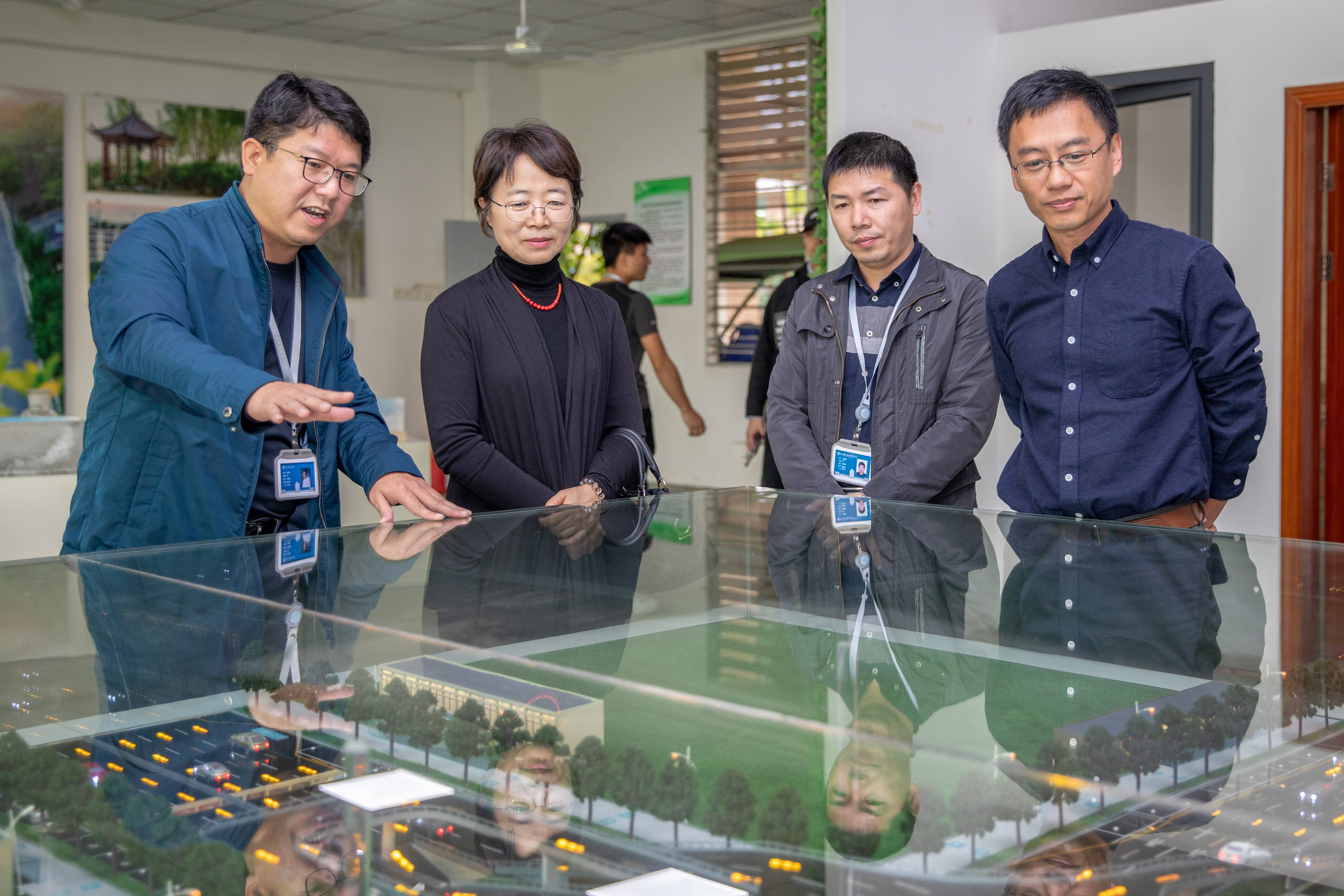 3L8A2985.jpg 3L8A2985.jpg