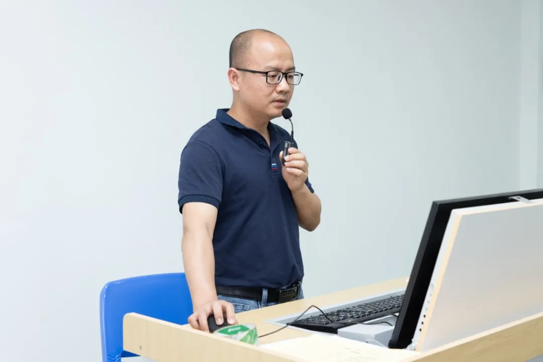 蜂蜜浏览器_tte.jpg 蜂蜜浏览器_tte.jpg