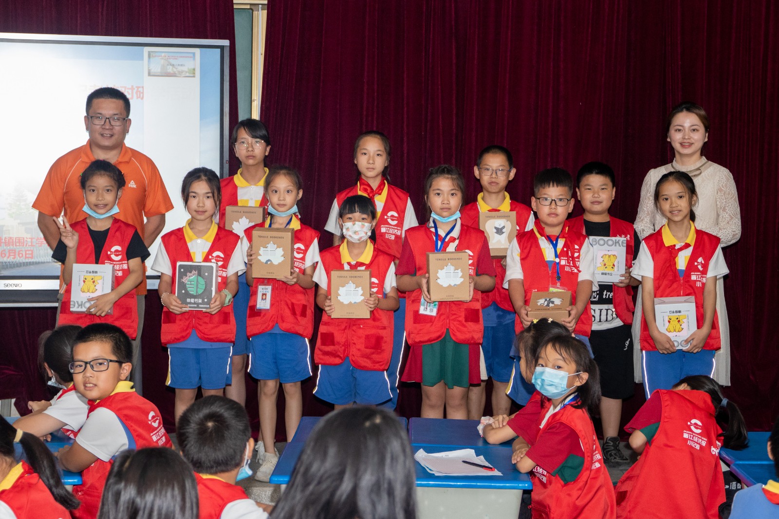 JJH-0492.jpg JJH-0492.jpg