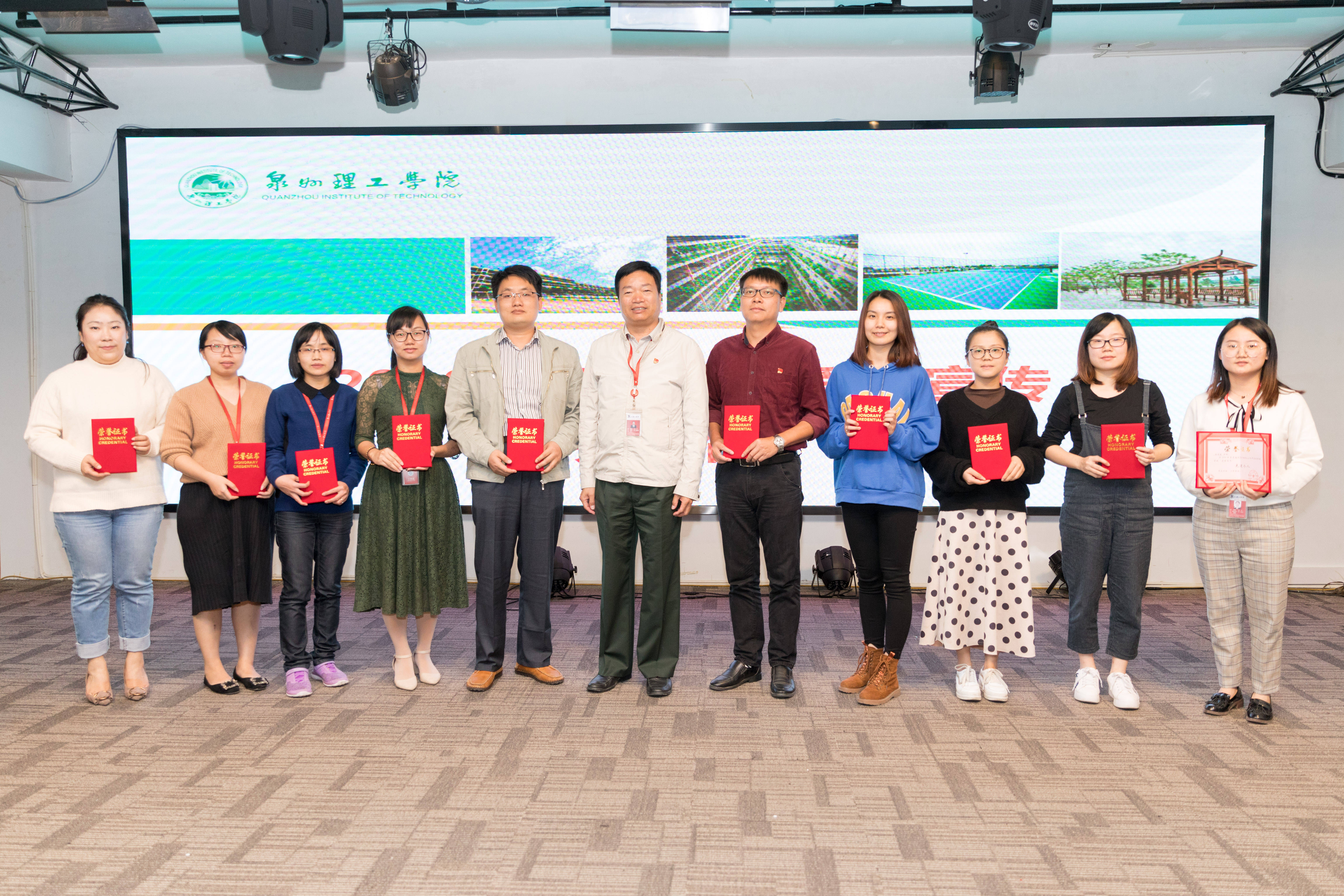 3L8A5952.jpg 3L8A5952.jpg