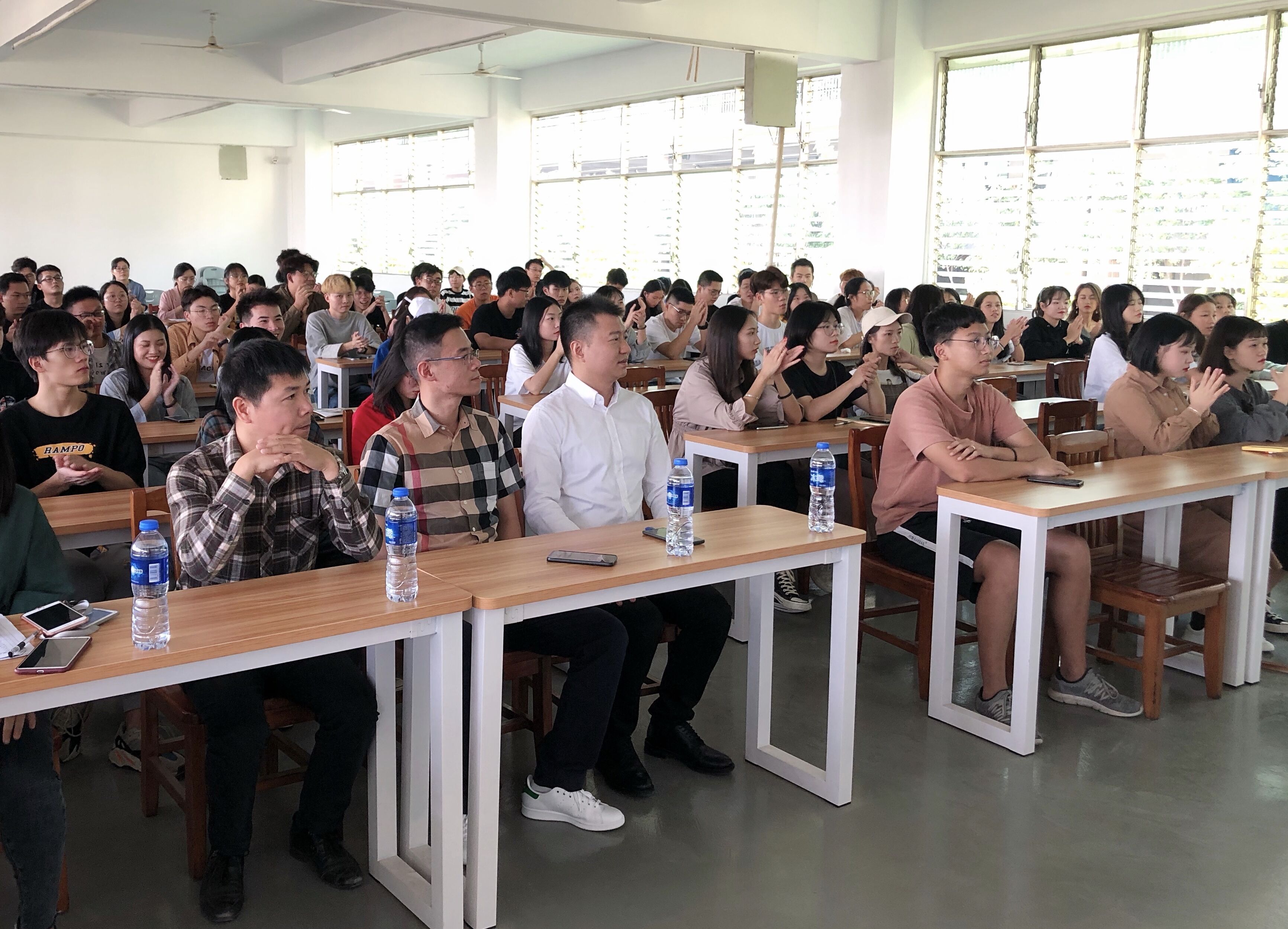 QQ图片20191017161808.jpg QQ图片20191017161808.jpg